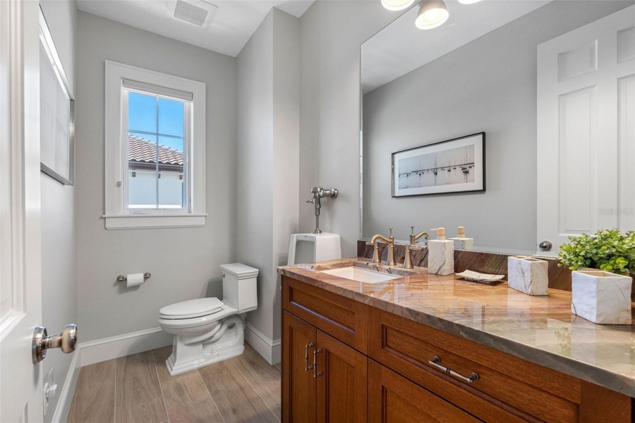 487 Meadow Lark Dr, Sarasota, FL 34236 Photo