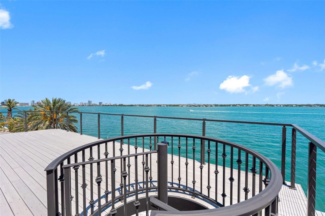 487 Meadow Lark Dr, Sarasota, FL 34236 Photo