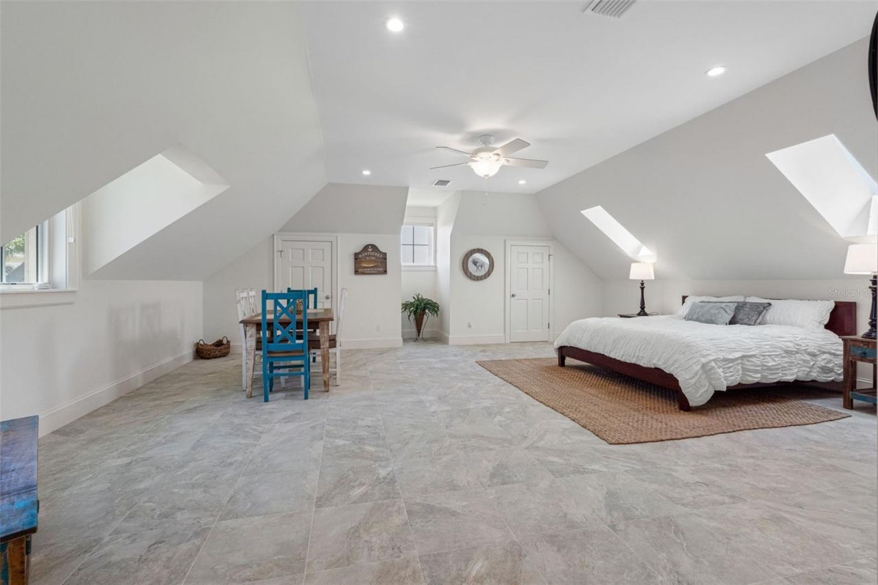 487 Meadow Lark Dr, Sarasota, FL 34236 Photo