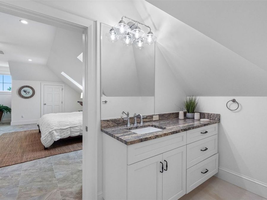 Property Image 81