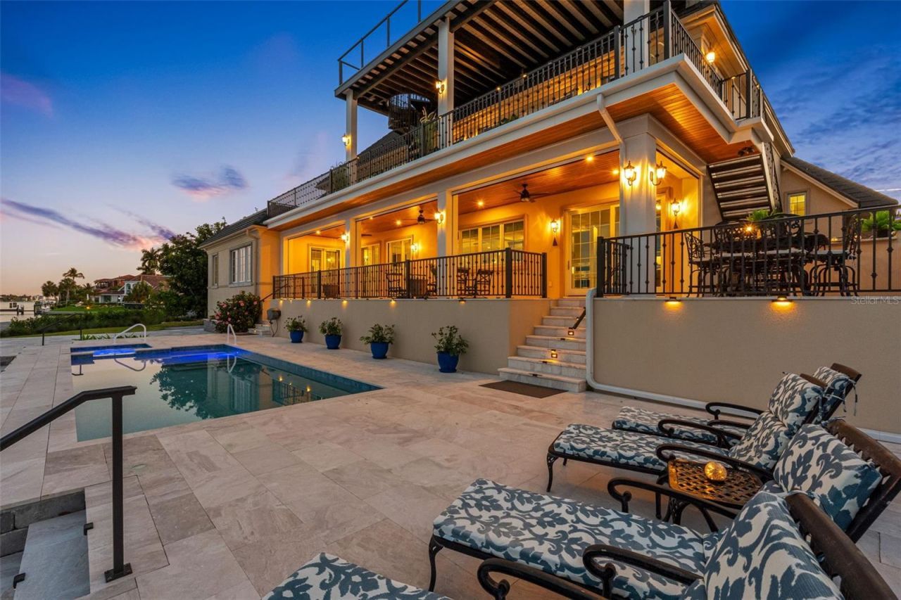 487 Meadow Lark Dr, Sarasota, FL 34236 Photo