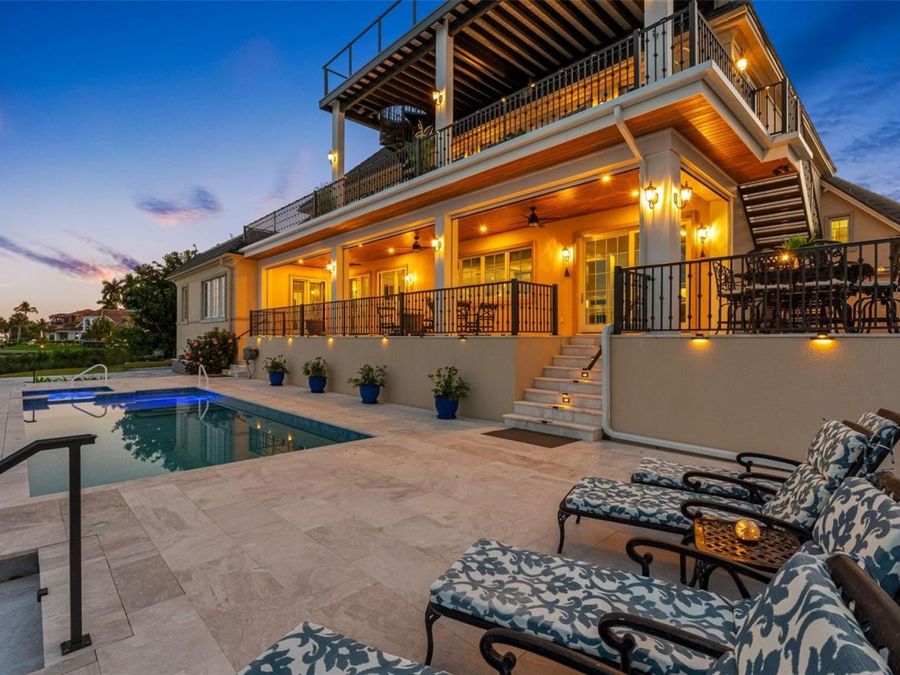 Property Image 100