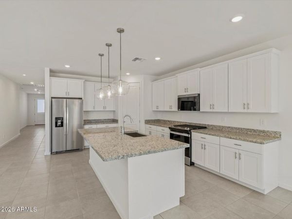8412 W SARATOGA Way, Florence, AZ 85132