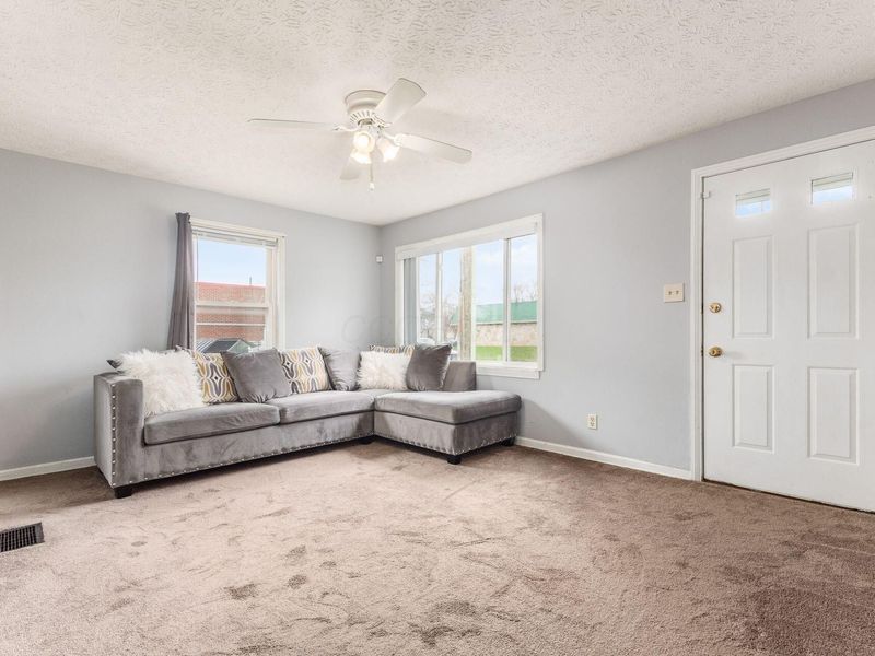 720 S Hampton Road, Columbus, OH 43213 Photo 5