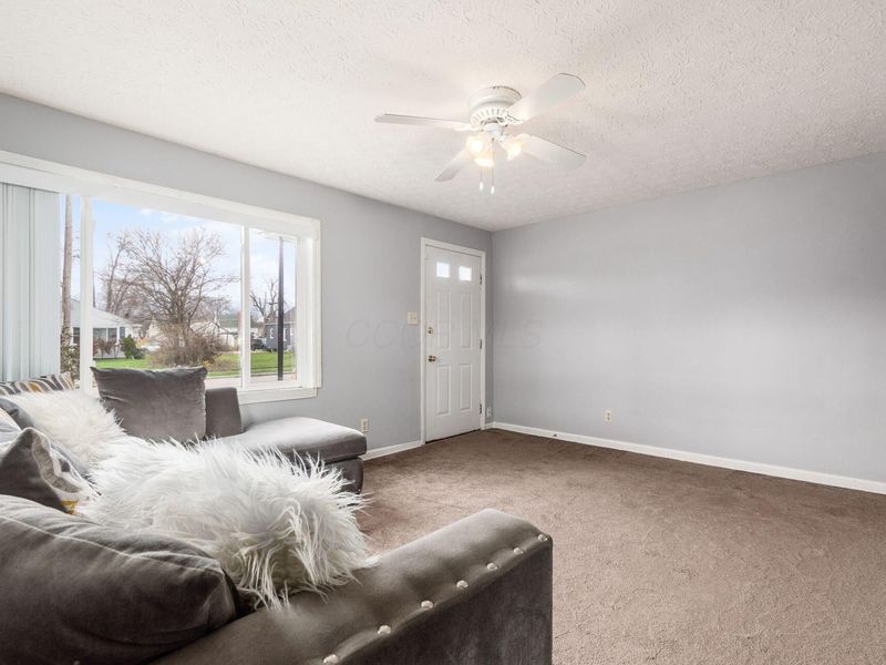 720 S Hampton Road, Columbus, OH 43213 Photo 6