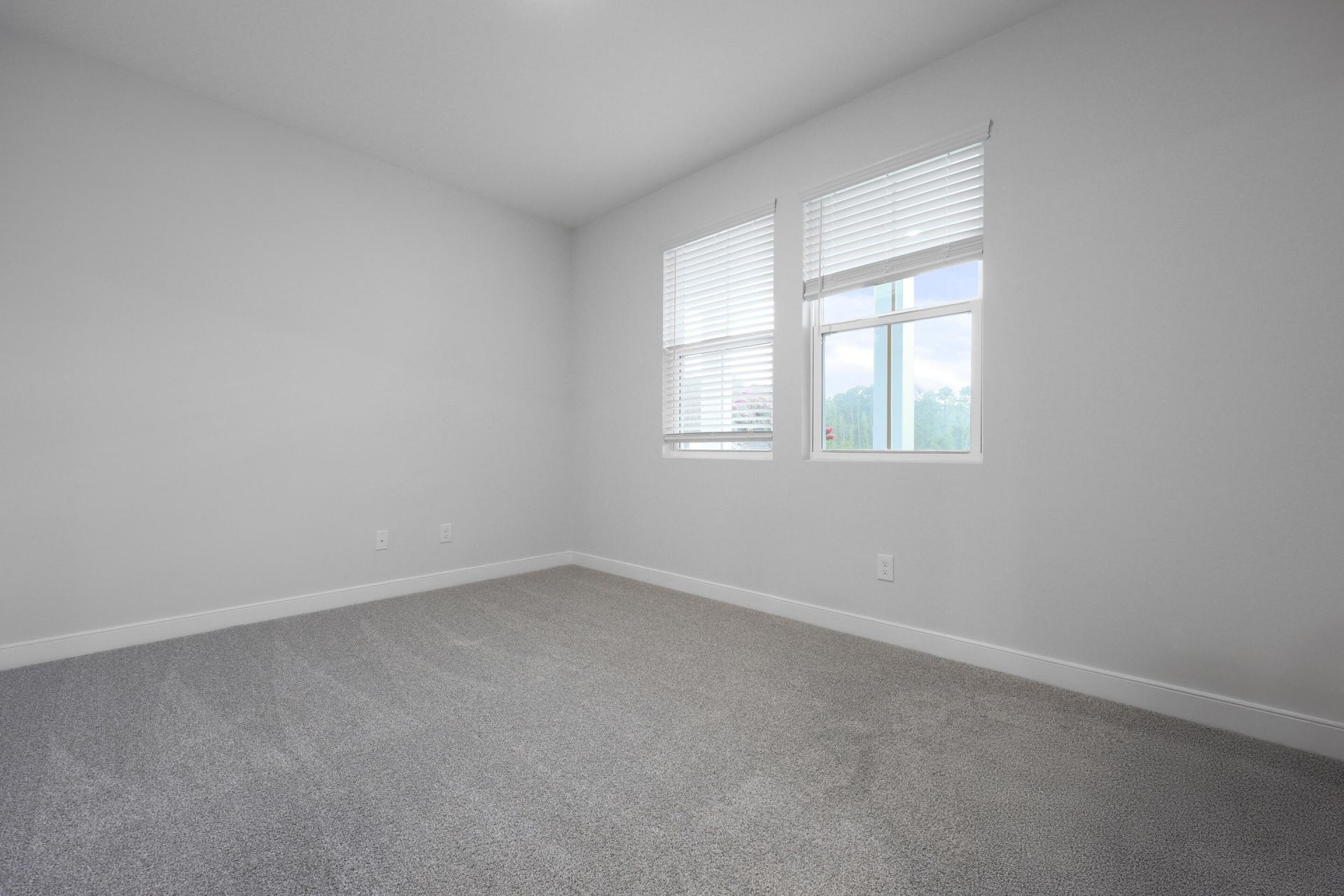 1043 Boyington Photo 12