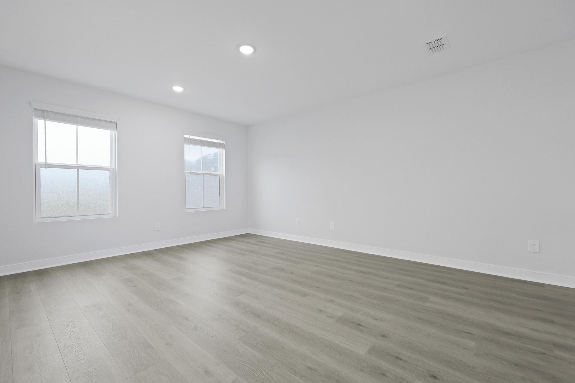 1043 Boyington Photo 14