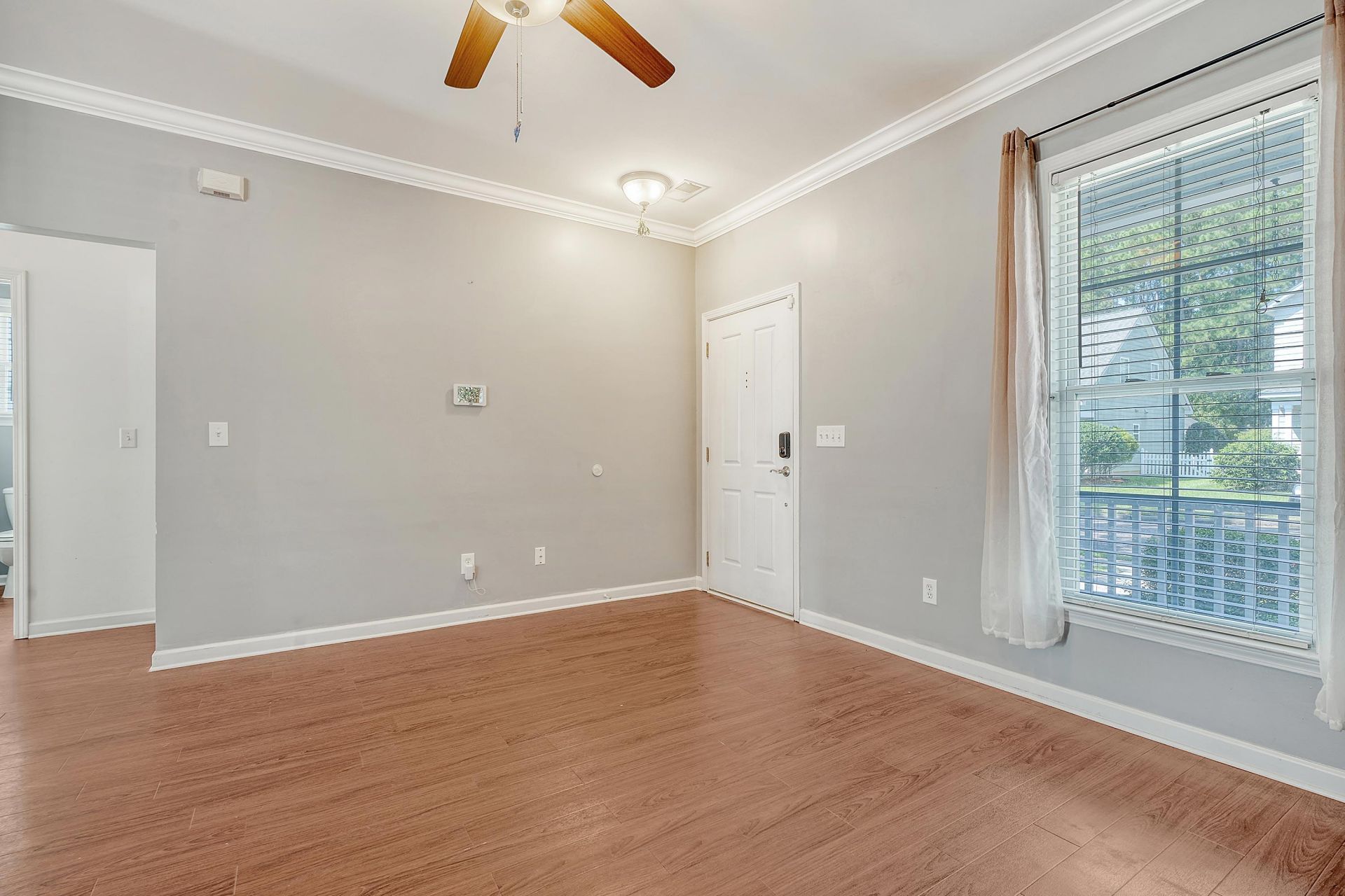 307 Pimpernel Street Photo 18