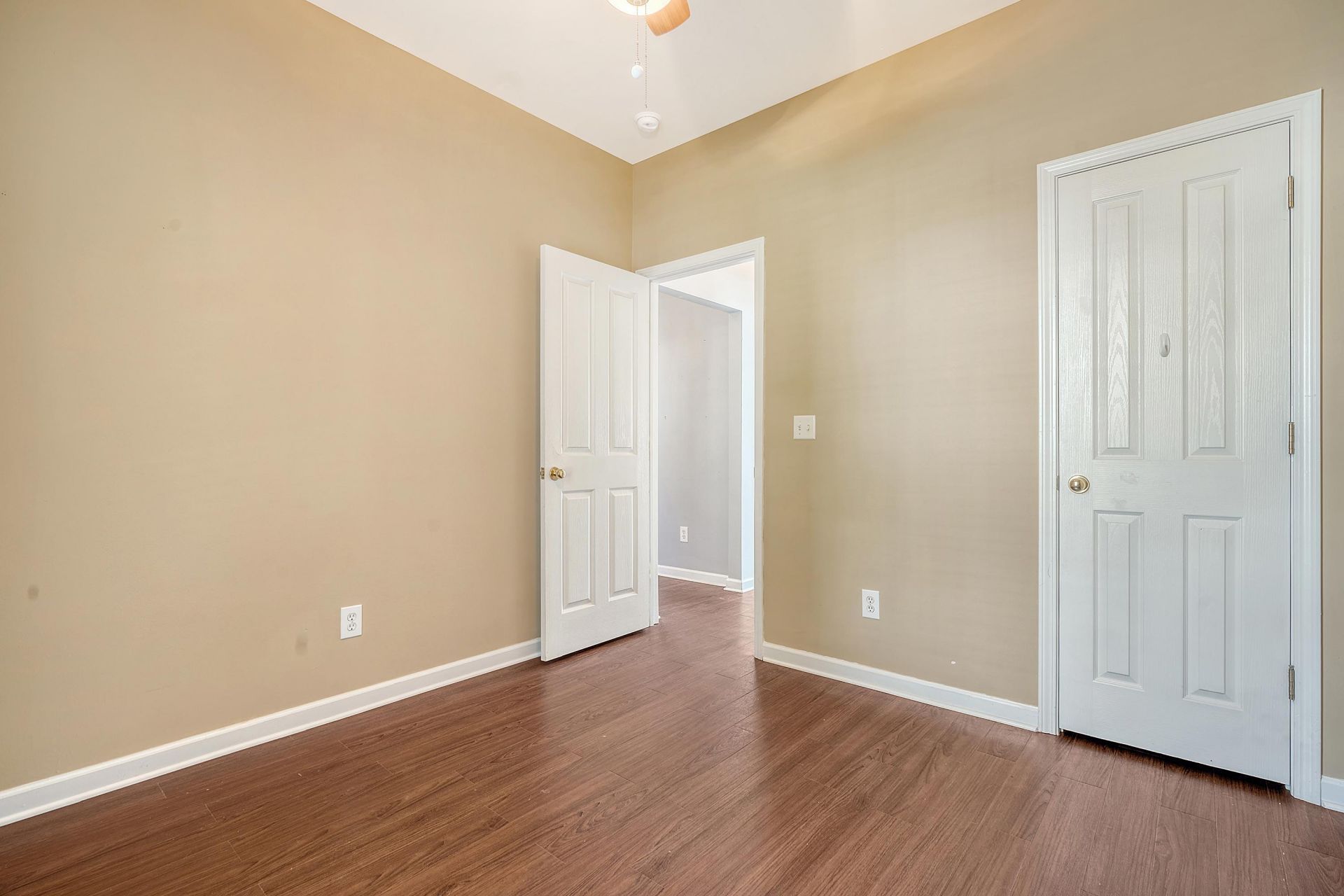 307 Pimpernel Street Photo 22