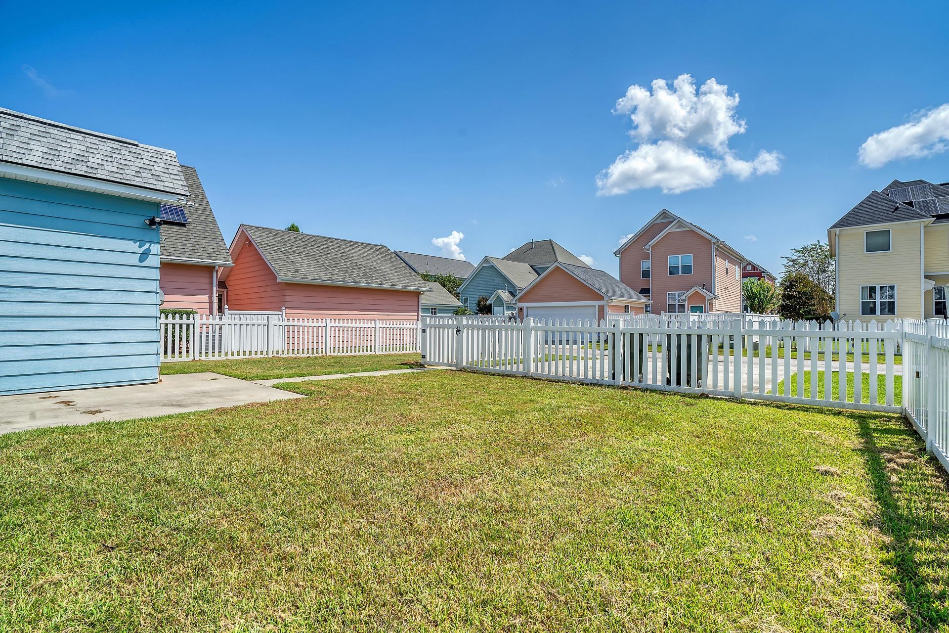 307 Pimpernel Street Photo 39