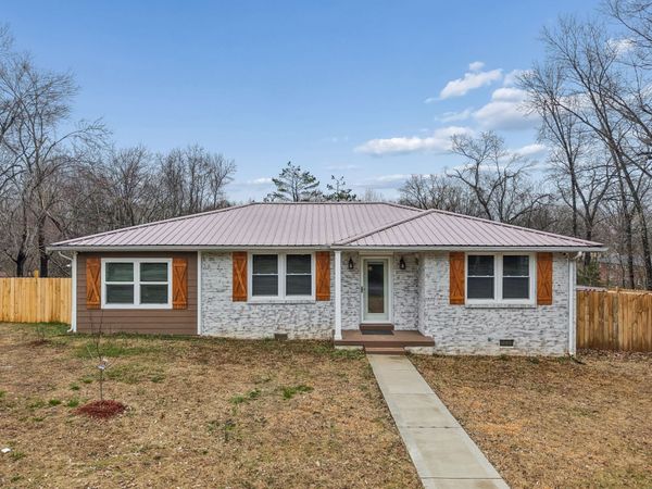 8871 Pinewood Rd , Lyles, TN 37098