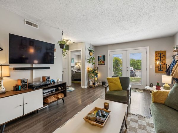 6680 Charlotte Pike, Unit C-8, Nashville, TN 37209