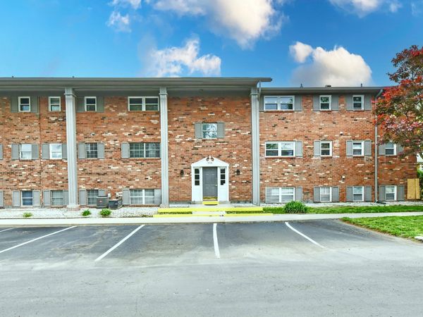3016 Lake Shore Drive, Unit E, Indianapolis, IN 46205