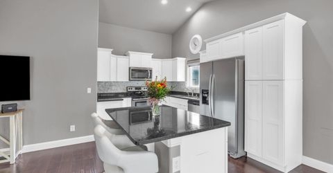 210 Heather Lane, Fernley, NV 89408 Photo