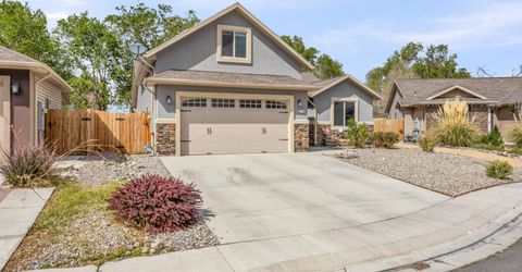 210 Heather Lane, Fernley, NV 89408 Photo