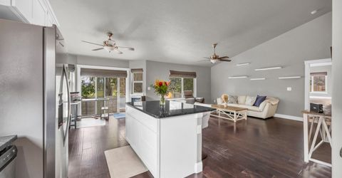 210 Heather Lane, Fernley, NV 89408 Photo