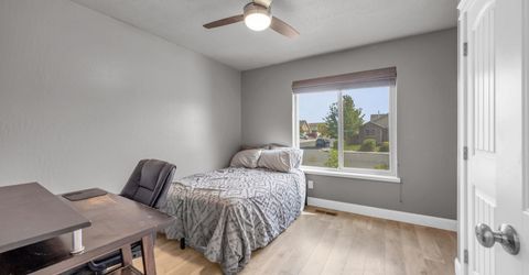 210 Heather Lane, Fernley, NV 89408 Photo