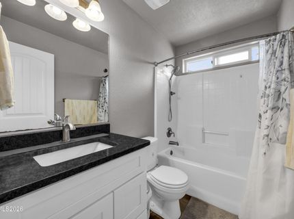 210 Heather Lane, Fernley, NV 89408 Photo