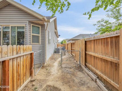 210 Heather Lane, Fernley, NV 89408 Photo