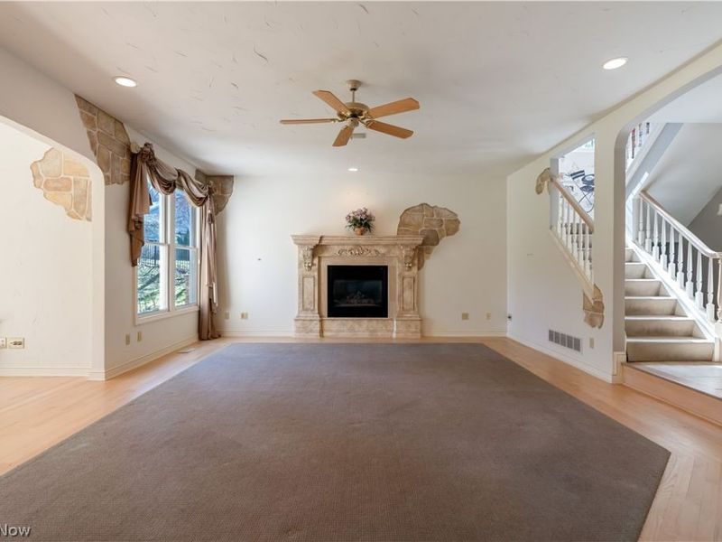 5412 Downingsgate Circle NW, Canton, OH 44718 Photo 8