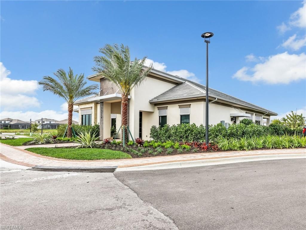15558 Vittorio St, Naples, FL 34114 Photo