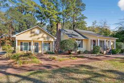 297 Linden Circle photo 4