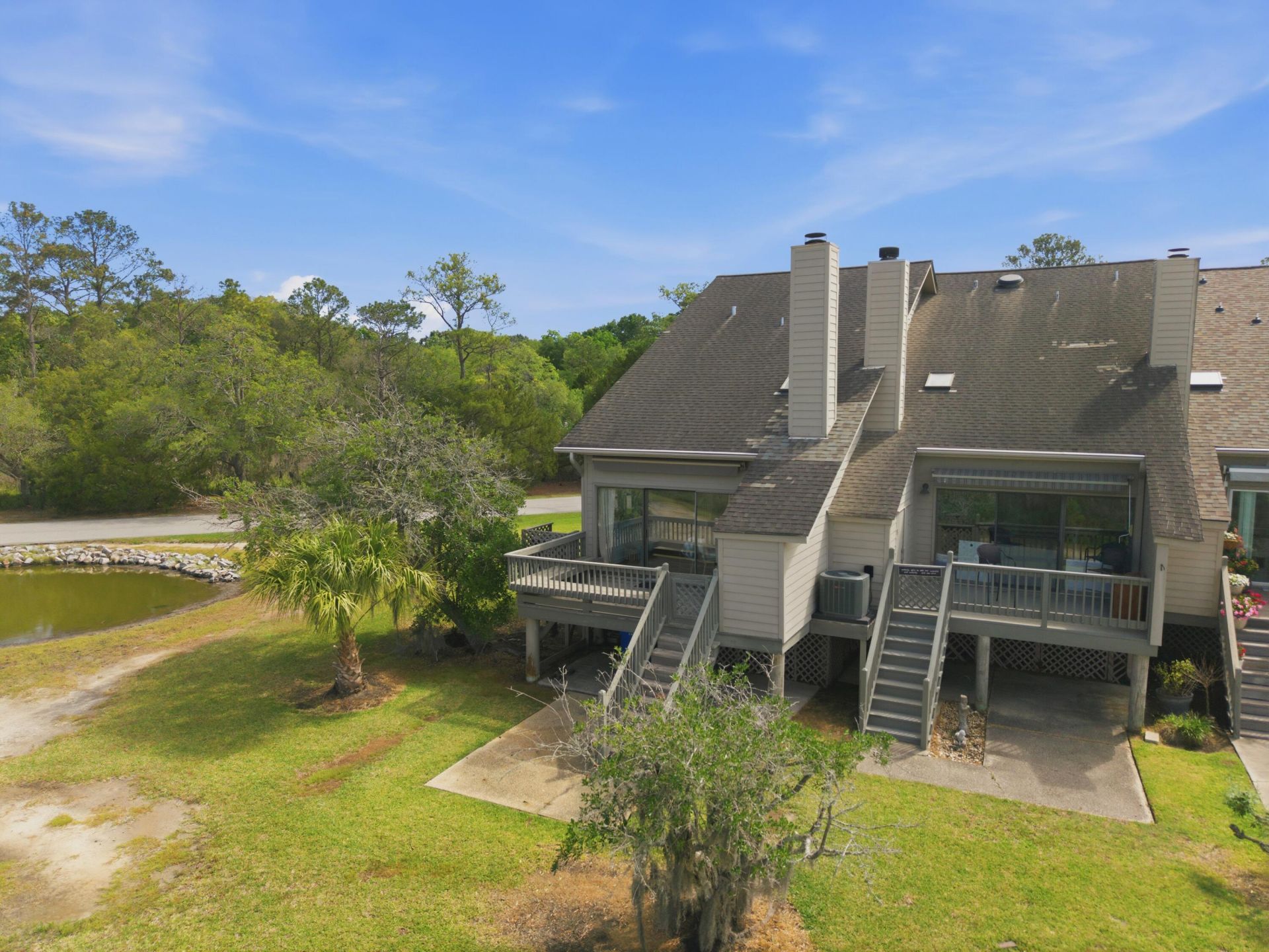 205 River Breeze Drive Photo 6