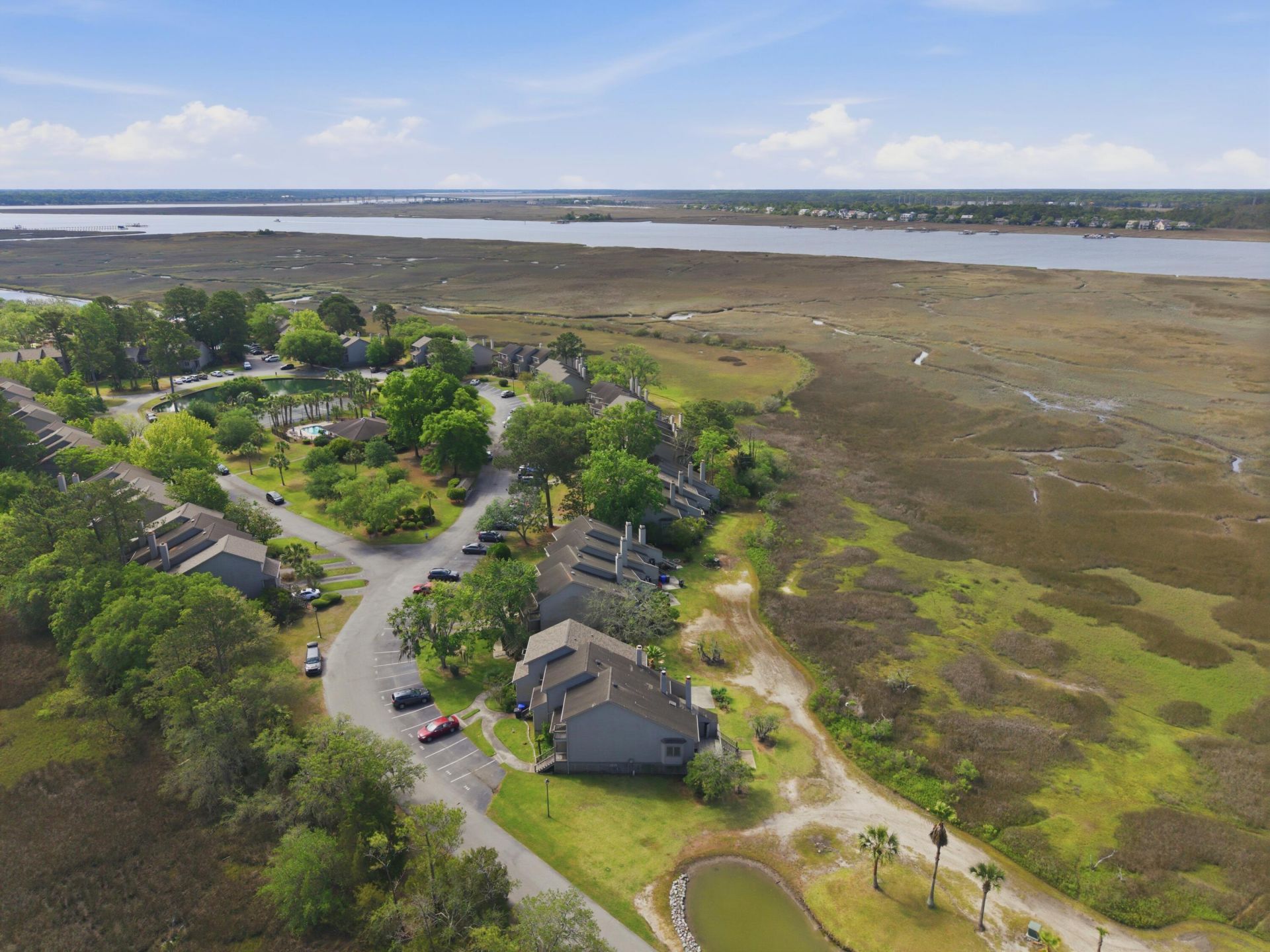 205 River Breeze Drive Photo 7