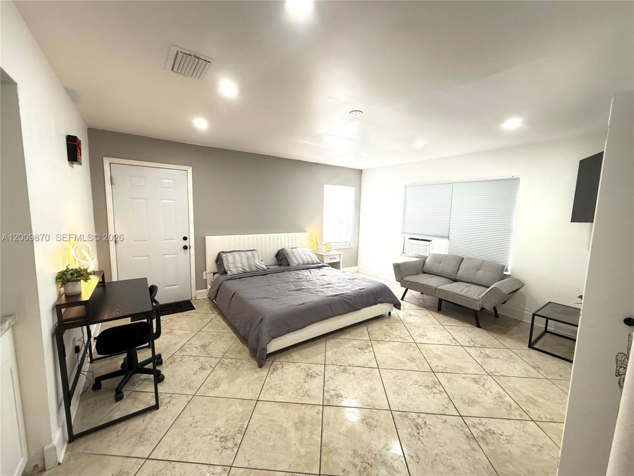 2182 SE Broward Ter, Port Saint Lucie, FL 34952 Photo