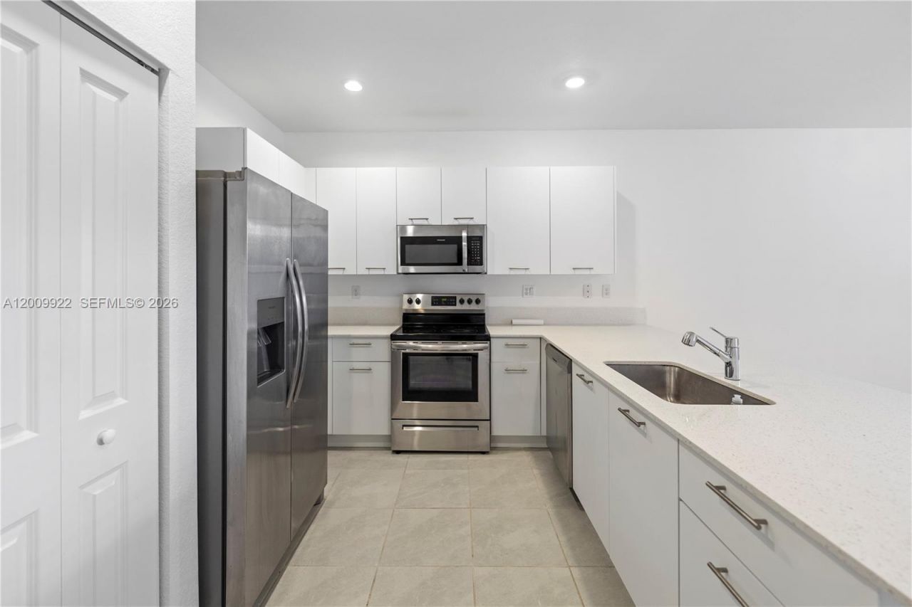 12258 NW 24th Pl, Miami, FL 33167 Photo