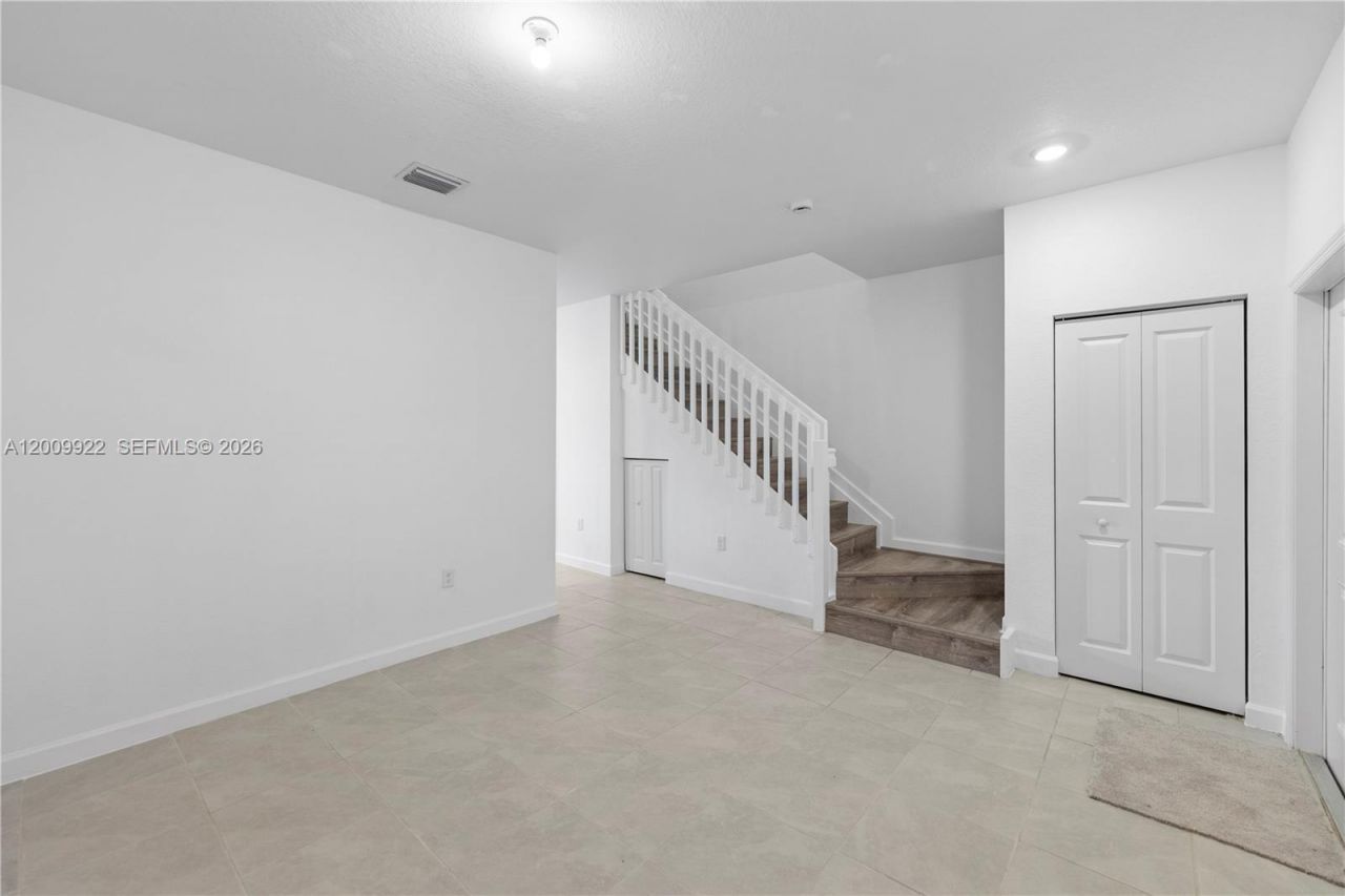 12258 NW 24th Pl, Miami, FL 33167 Photo