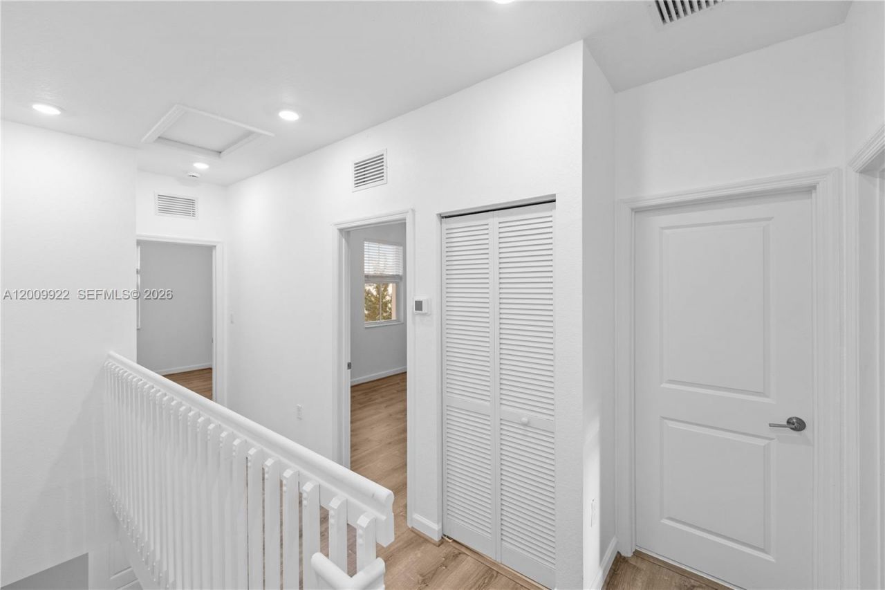 12258 NW 24th Pl, Miami, FL 33167 Photo
