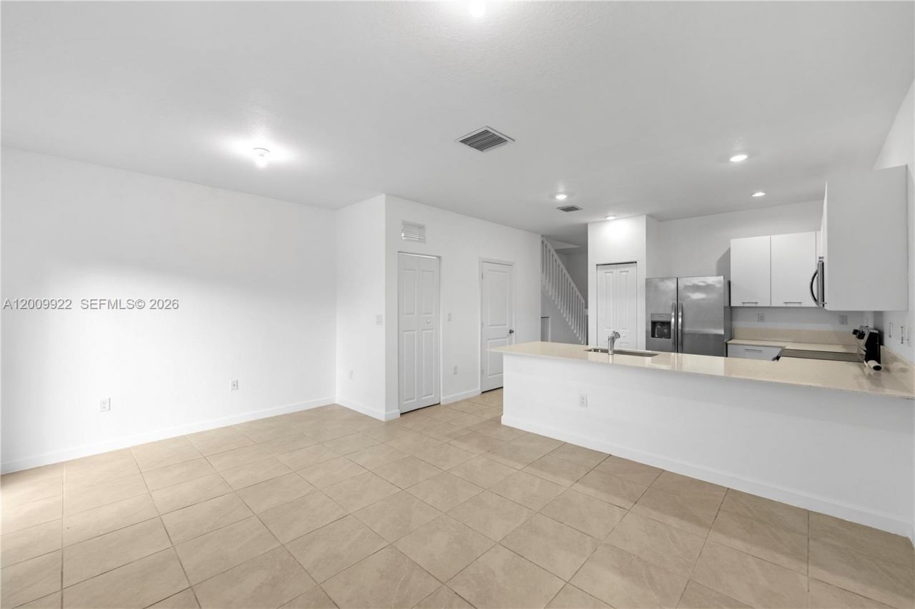 12258 NW 24th Pl, Miami, FL 33167 Photo