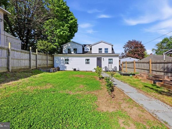 1814 MARKET STREET , UPPER CHICHESTER, PA 19061