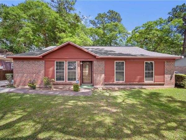 1020 Middle Ring Road, Mobile, AL 36608