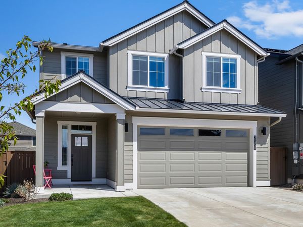 20850 SE Delta Drive, Bend, OR 97702