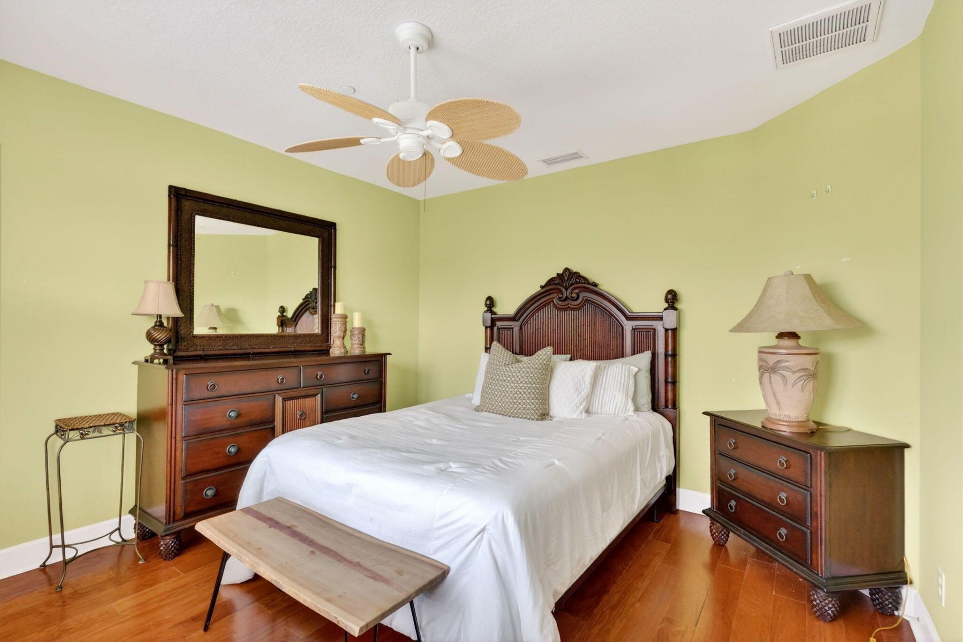 540 SW Akron Avenue, Stuart, FL 34994 Photo