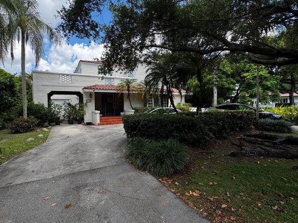 329 SE 3rd Street, Unit 105r, Hallandale Beach, FL 33009