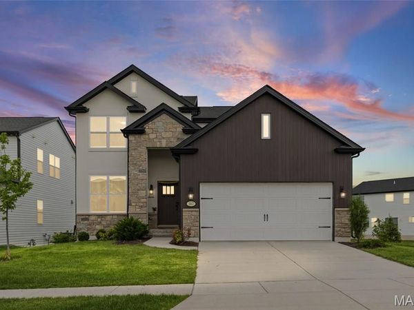 167 Mora Boulevard, O'Fallon, MO 63368