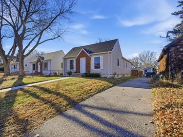 4620 4th Avenue S, Minneapolis, MN 55419
