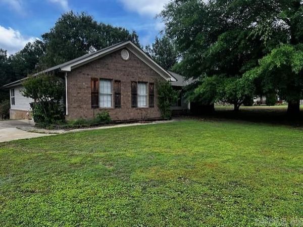 103 Centerview Court , Searcy, AR 72143