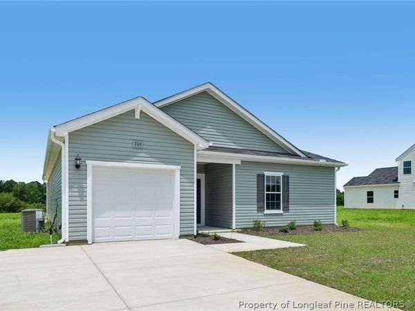 209 Hallwood Drive, Pikeville, NC 27863