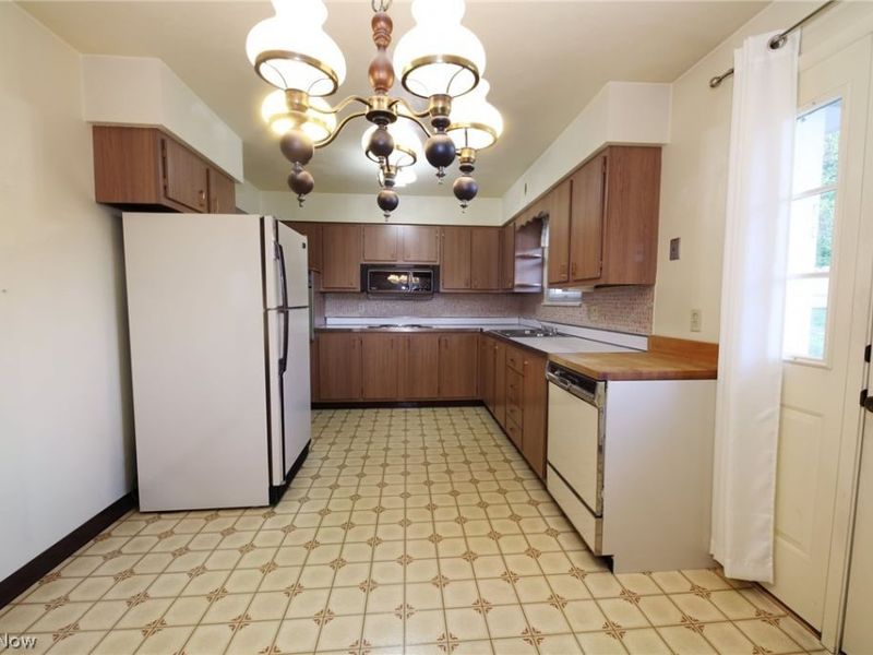 1352 Barone Drive Extension, Weirton, WV 26062 Photo 7