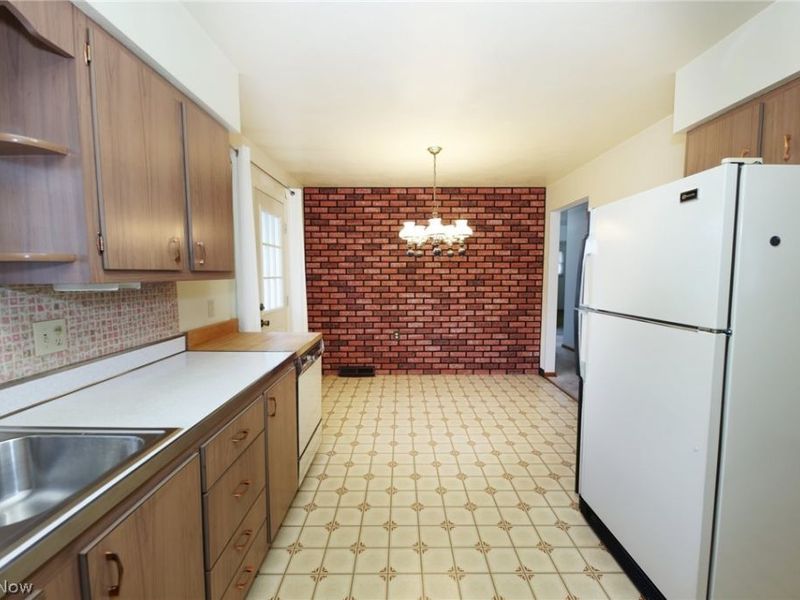 1352 Barone Drive Extension, Weirton, WV 26062 Photo 9