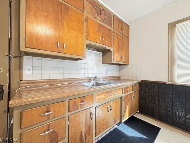 3765 W 134th Street , Cleveland, OH 44111 Photo 44