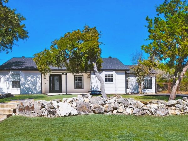 1265 Bob White DR , Spring Branch, TX 78070