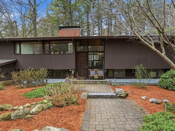 384 River Road, Carlisle, MA 01741