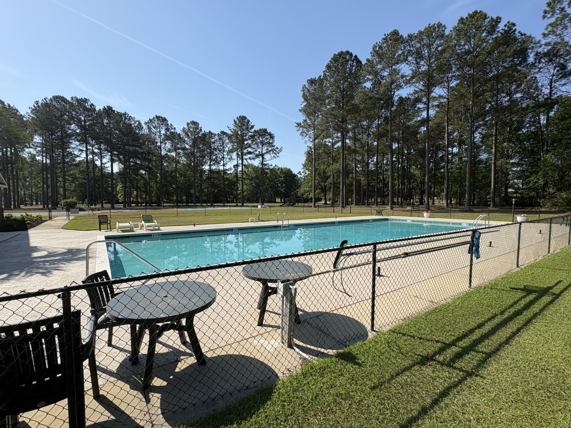 13 N Lake Circle Photo 14