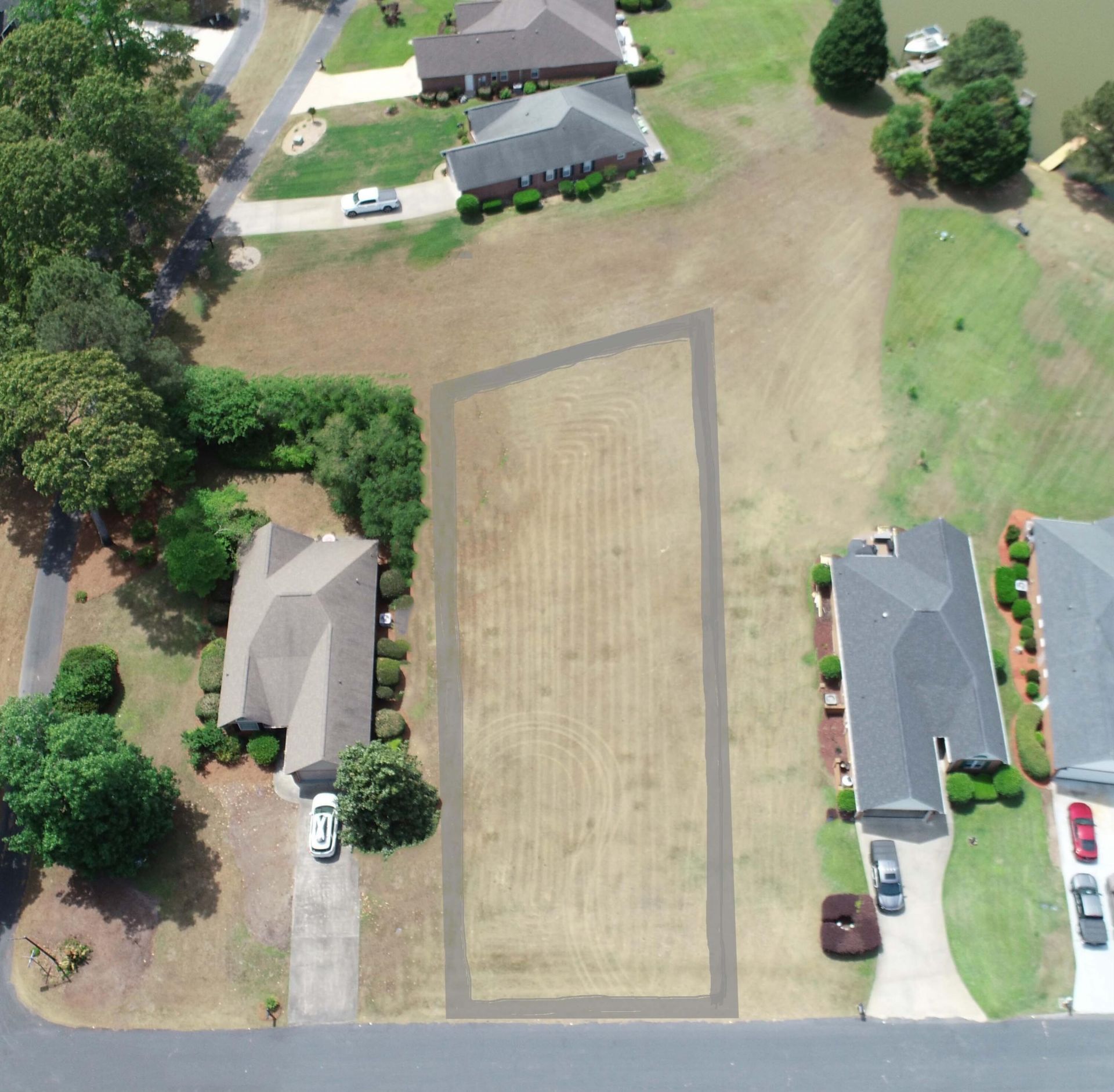 13 N Lake Circle Photo 4