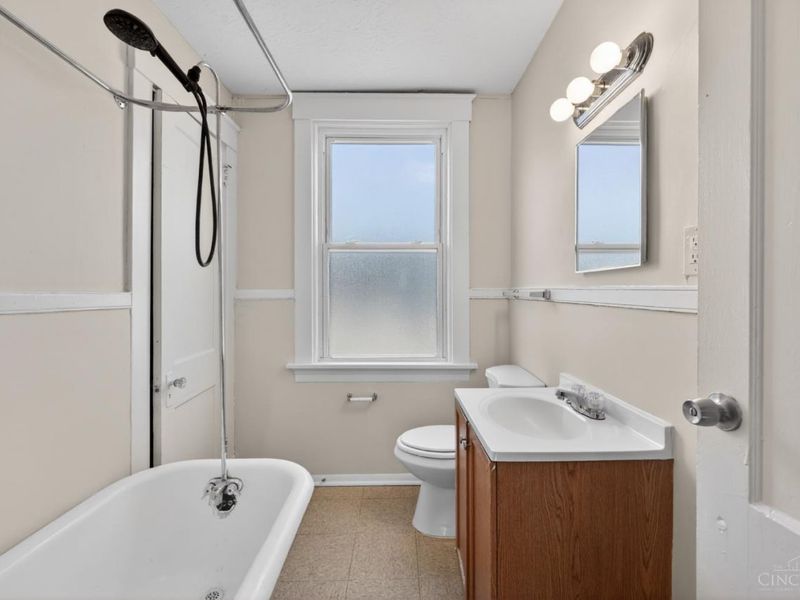 3665 Boudinot Avenue, Cincinnati, OH 45211 Photo 25